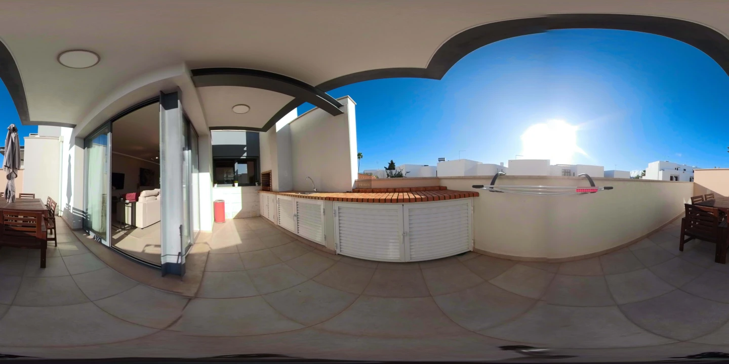 Moradia T4 para Venda em Quarteira Foto 63