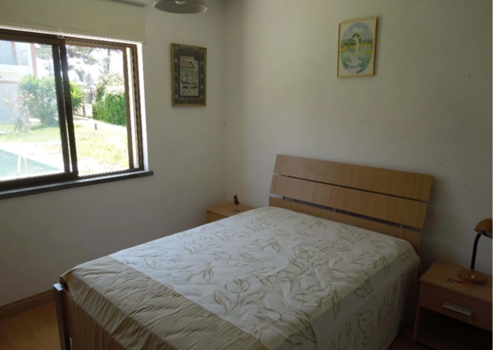 Moradia T11 para Venda em Seixal Foto 35