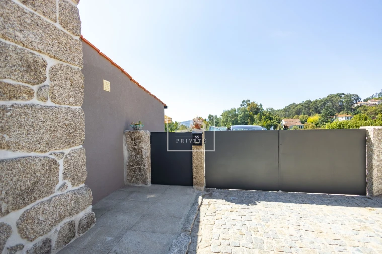 Moradia T3 para Venda em Vila Caiz Foto 30