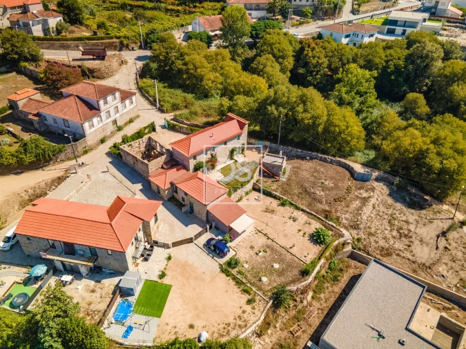 Moradia T3 para Venda em Vila Caiz Foto 32