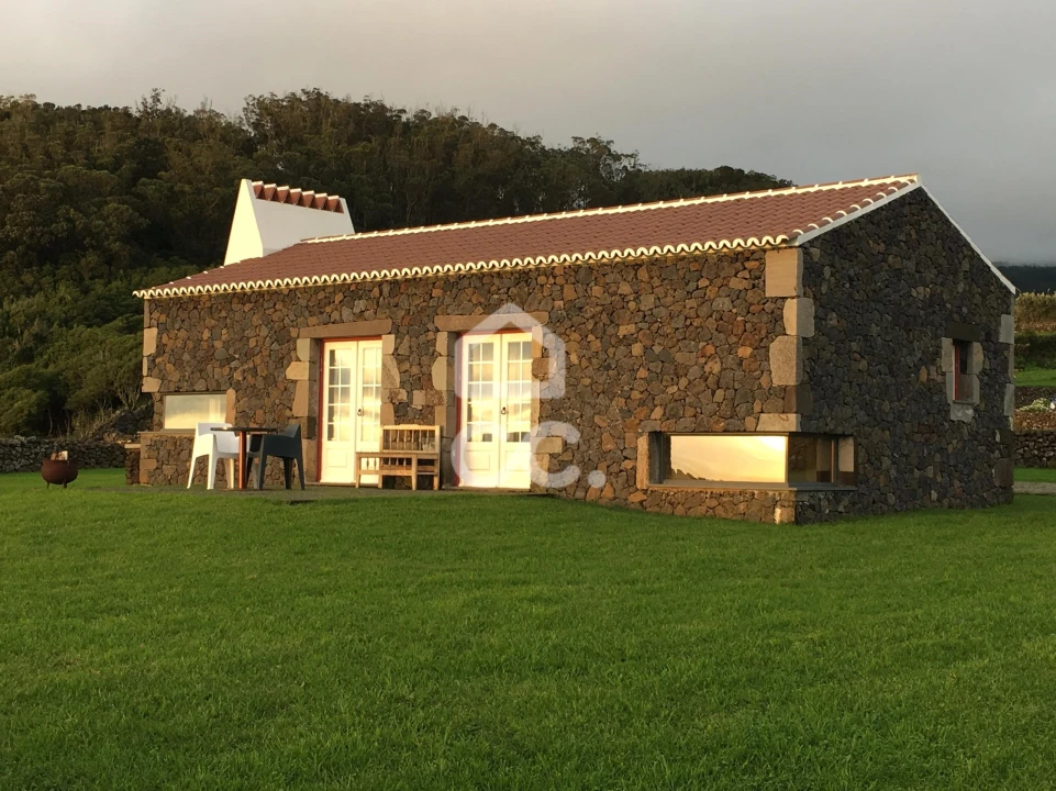 Prédio para Venda em Santa Barbara Foto 8