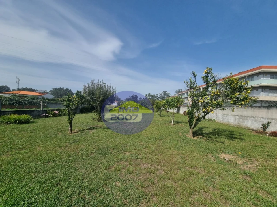 Moradia T5 para Venda em Nogueira da Regedoura Foto 59