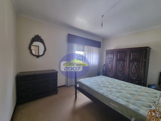 Moradia T5 para Venda em Nogueira da Regedoura Foto 16