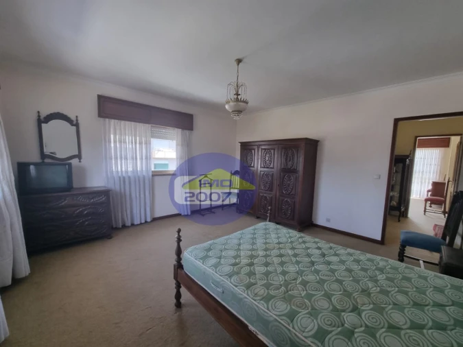 Moradia T5 para Venda em Nogueira da Regedoura Foto 23