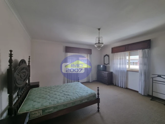 Moradia T5 para Venda em Nogueira da Regedoura Foto 24