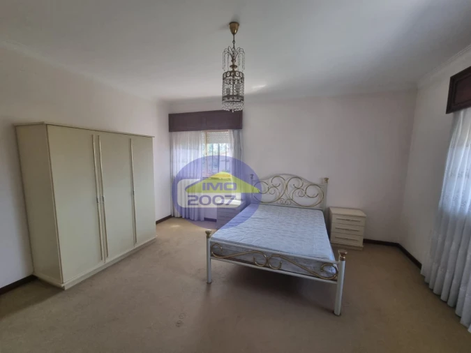 Moradia T5 para Venda em Nogueira da Regedoura Foto 25