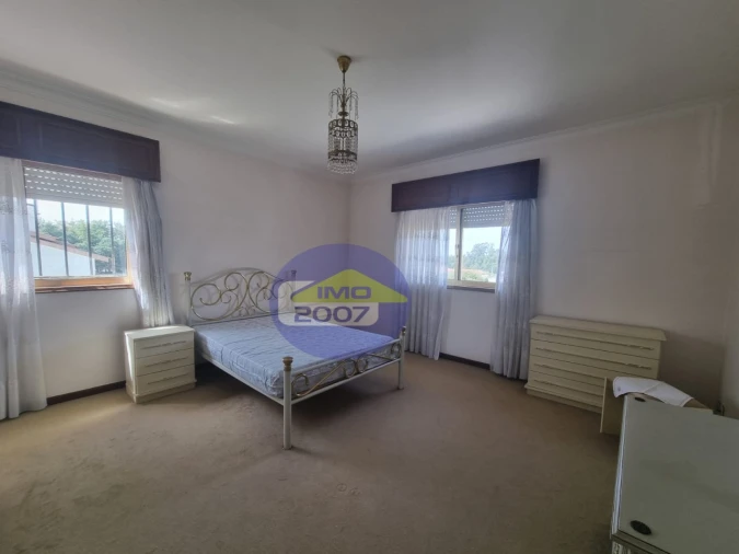 Moradia T5 para Venda em Nogueira da Regedoura Foto 21