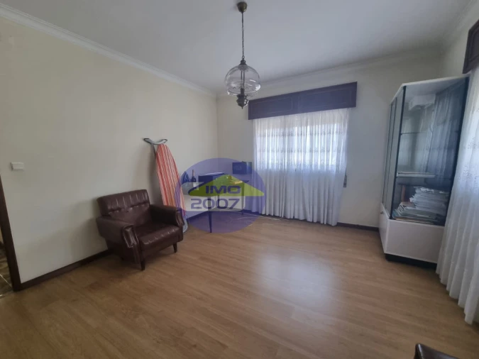 Moradia T5 para Venda em Nogueira da Regedoura Foto 42