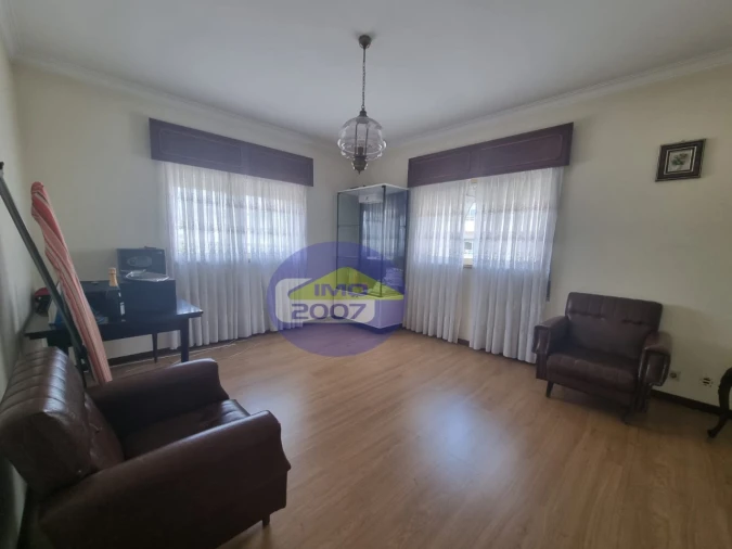 Moradia T5 para Venda em Nogueira da Regedoura Foto 43