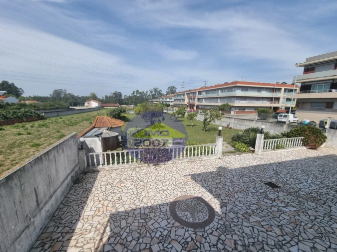 Moradia T5 para Venda em Nogueira da Regedoura Foto 56