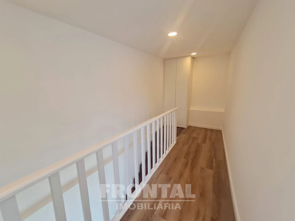 Moradia T2 para Venda em Paranhos Foto 11