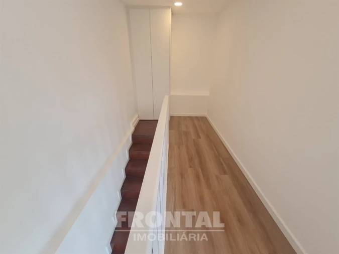 Moradia T2 para Venda em Paranhos Foto 10