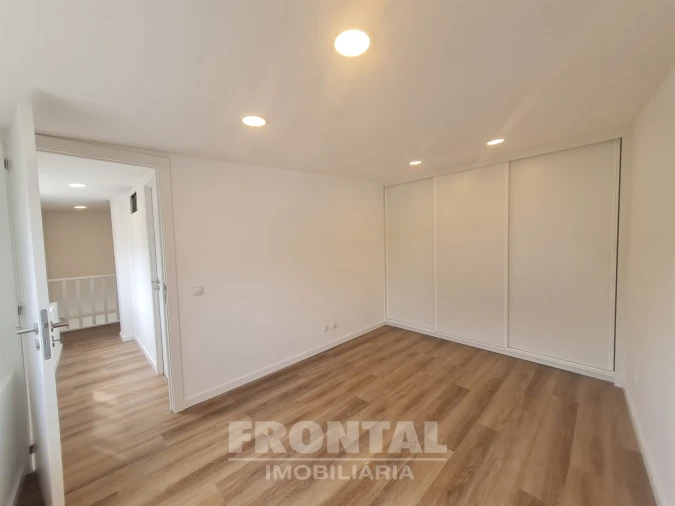 Moradia T2 para Venda em Paranhos Foto 18