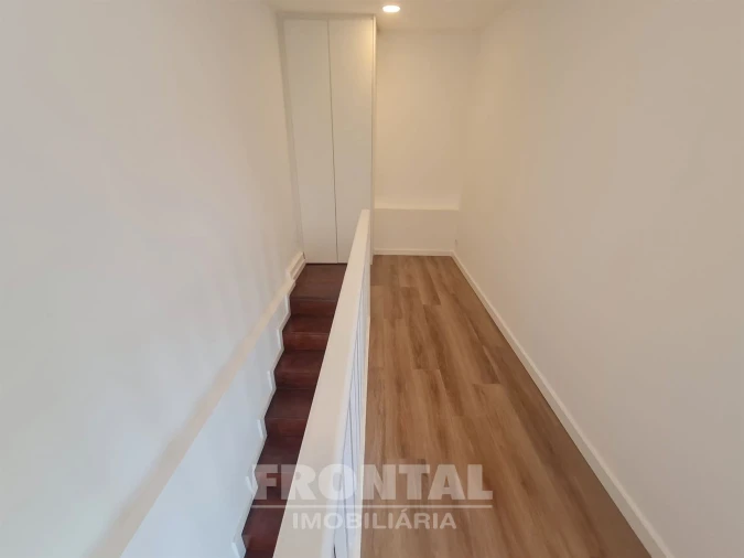 Moradia T2 para Venda em Paranhos Foto 12