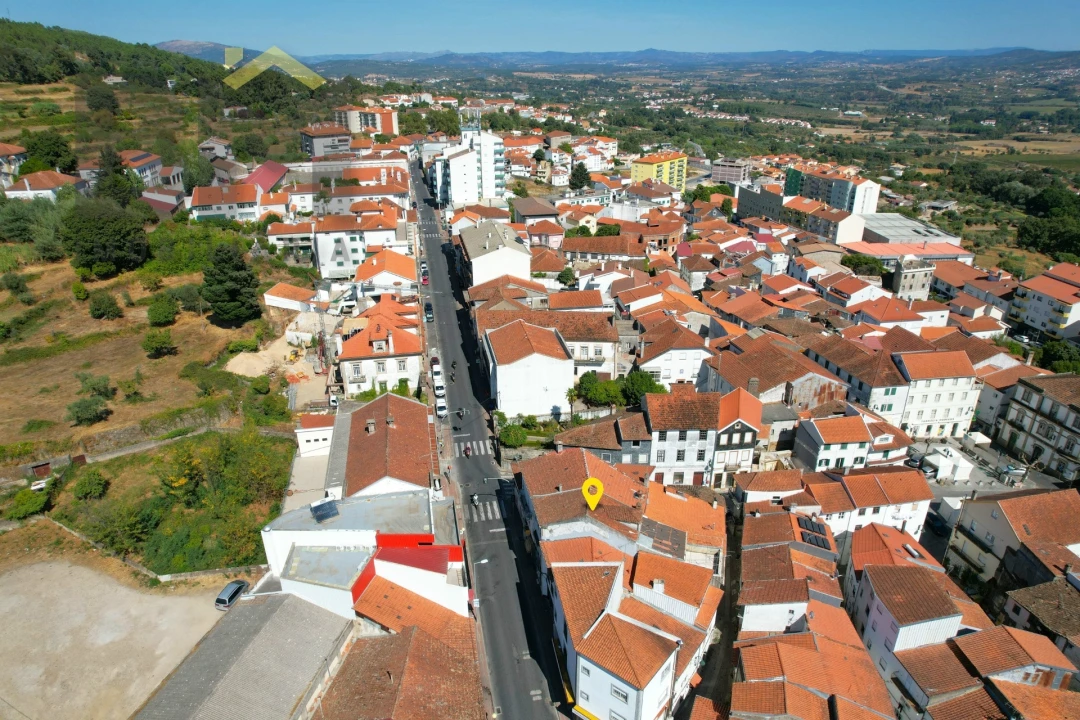 Prédio para Venda em Tortosendo Foto 26