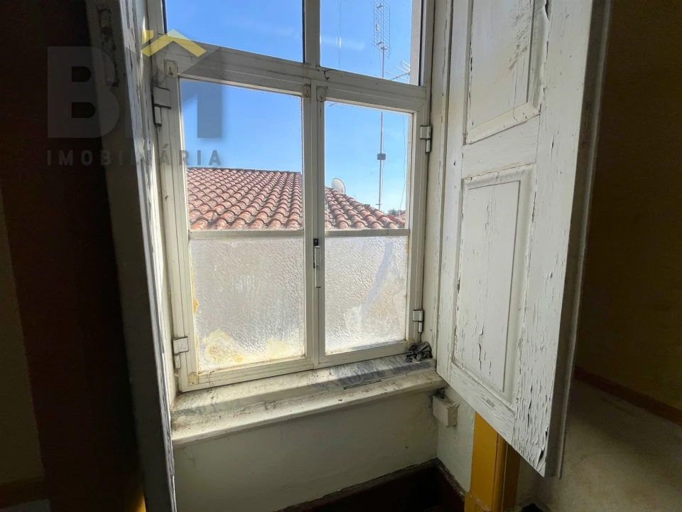 Prédio para Venda em Tortosendo Foto 8