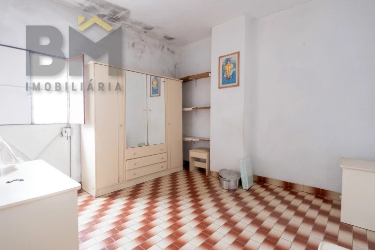 Moradia T3 para Venda em Escalos de Baixo e Mata Foto 9