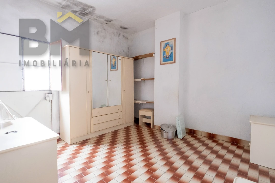 Moradia T3 para Venda em Escalos de Baixo e Mata Foto 9