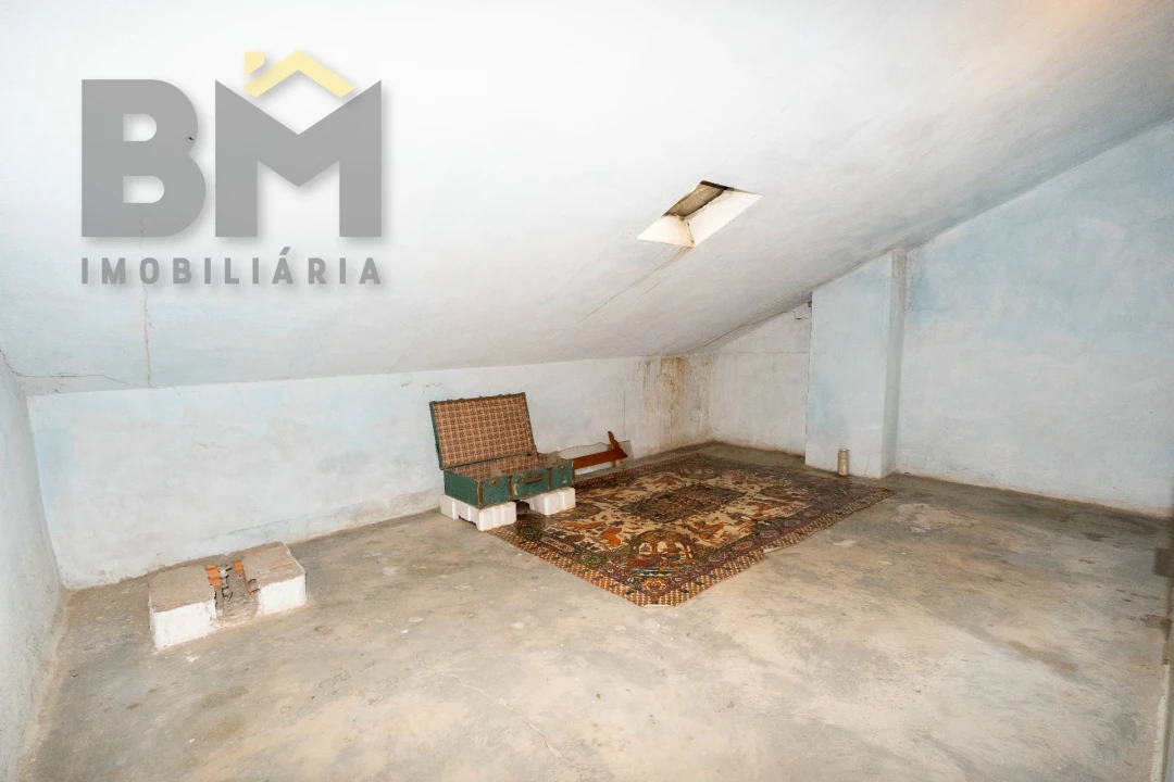 Moradia T3 para Venda em Escalos de Baixo e Mata Foto 21