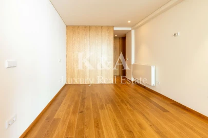 Moradia T4 para Venda em Aldoar, Foz do Douro e Nevogilde
