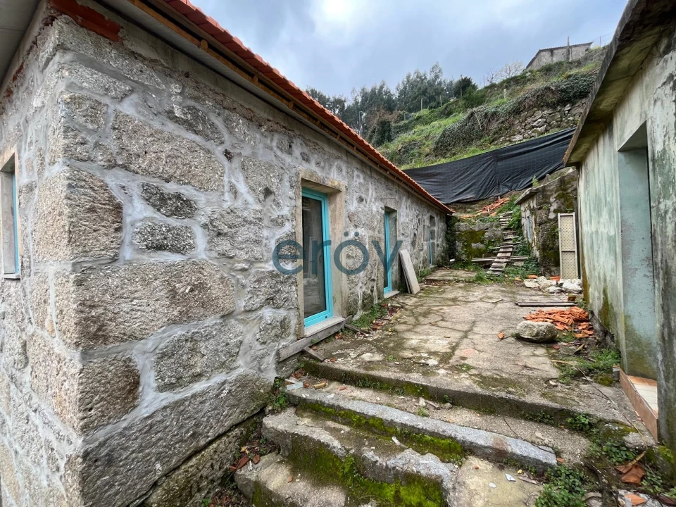 Moradia T3 para Venda em São Tomé de Negrelos Foto 3