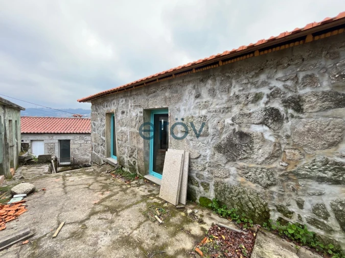 Moradia T3 para Venda em São Tomé de Negrelos Foto 4