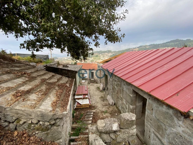 Moradia T3 para Venda em São Tomé de Negrelos Foto 34