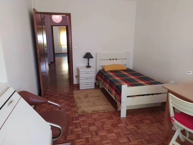 Quarto para Arrendamento em Covilhã e Canhoso