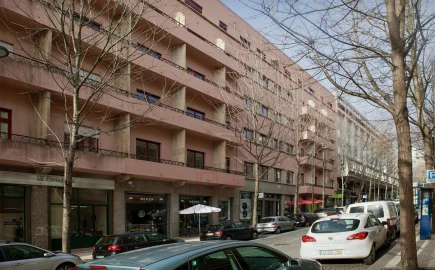 Apartamento T4 para Arrendamento em Cedofeita, Santo Ildefonso, Sé, Miragaia, São Nicolau e Vitória