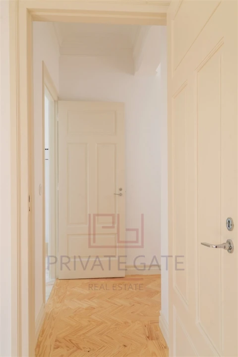 Apartamento T4 para Arrendamento em Cedofeita, Santo Ildefonso, Sé, Miragaia, São Nicolau e Vitória