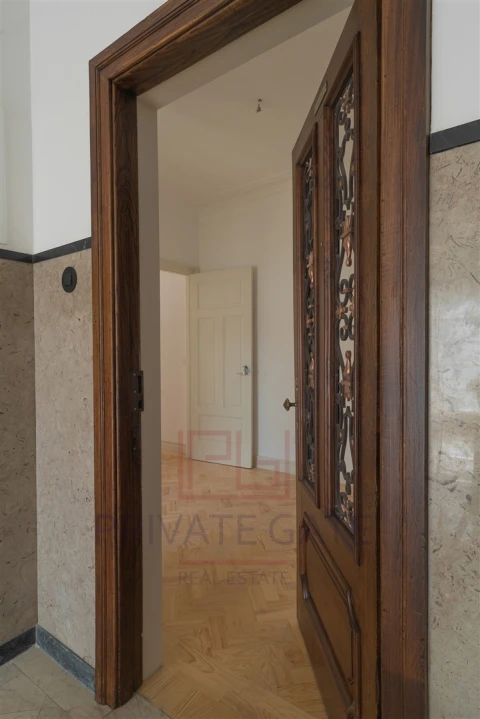 Apartamento T4 para Arrendamento em Cedofeita, Santo Ildefonso, Sé, Miragaia, São Nicolau e Vitória