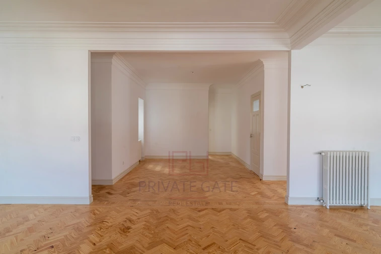 Apartamento T4 para Arrendamento em Cedofeita, Santo Ildefonso, Sé, Miragaia, São Nicolau e Vitória Foto 12
