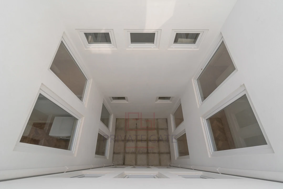 Apartamento T4 para Arrendamento em Cedofeita, Santo Ildefonso, Sé, Miragaia, São Nicolau e Vitória Foto 30