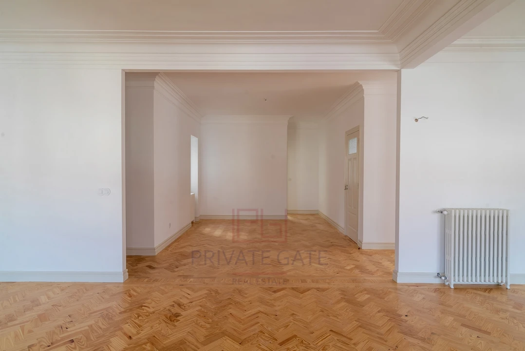 Apartamento T4 para Arrendamento em Cedofeita, Santo Ildefonso, Sé, Miragaia, São Nicolau e Vitória Foto 12