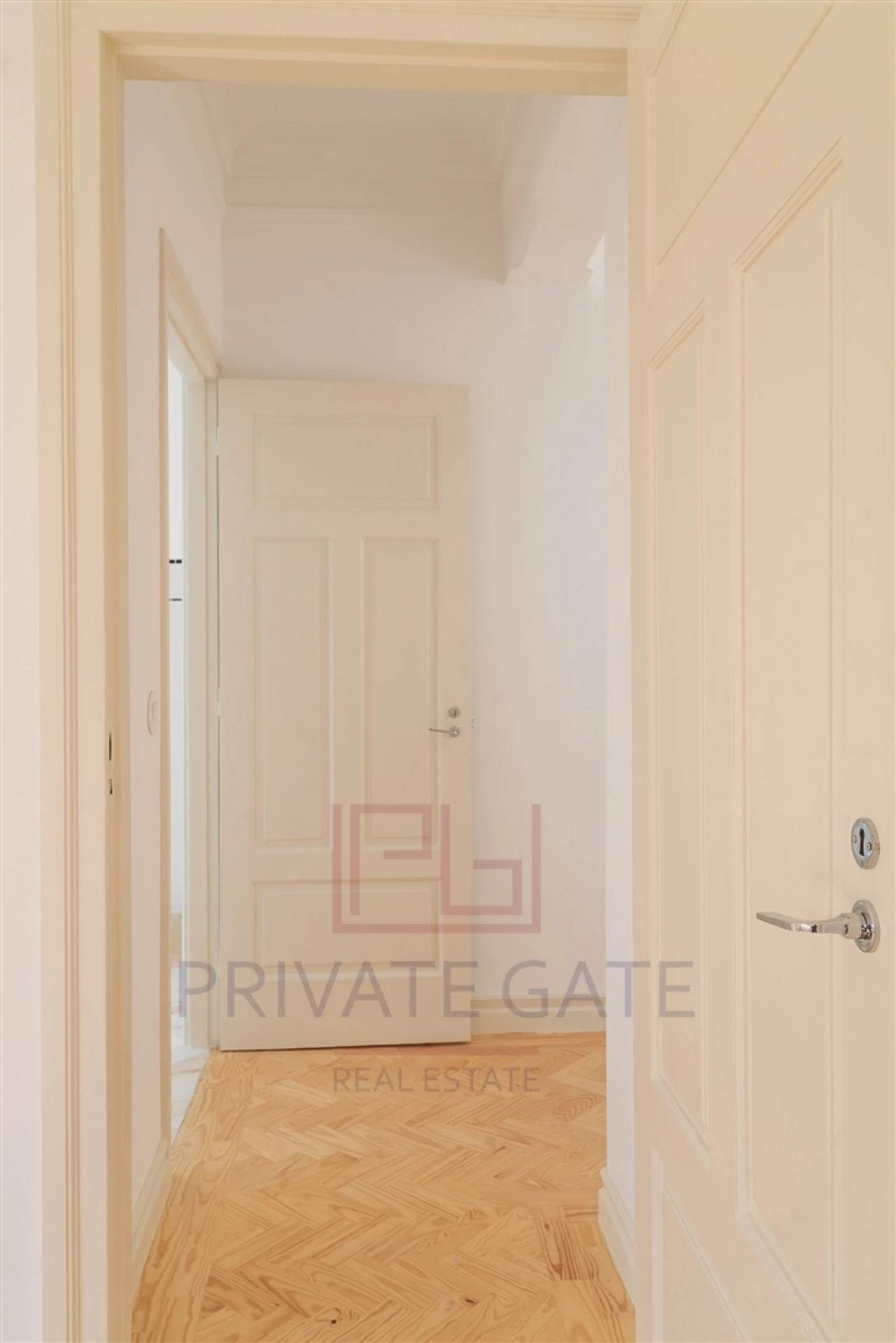 Apartamento T4 para Arrendamento em Cedofeita, Santo Ildefonso, Sé, Miragaia, São Nicolau e Vitória Foto 16