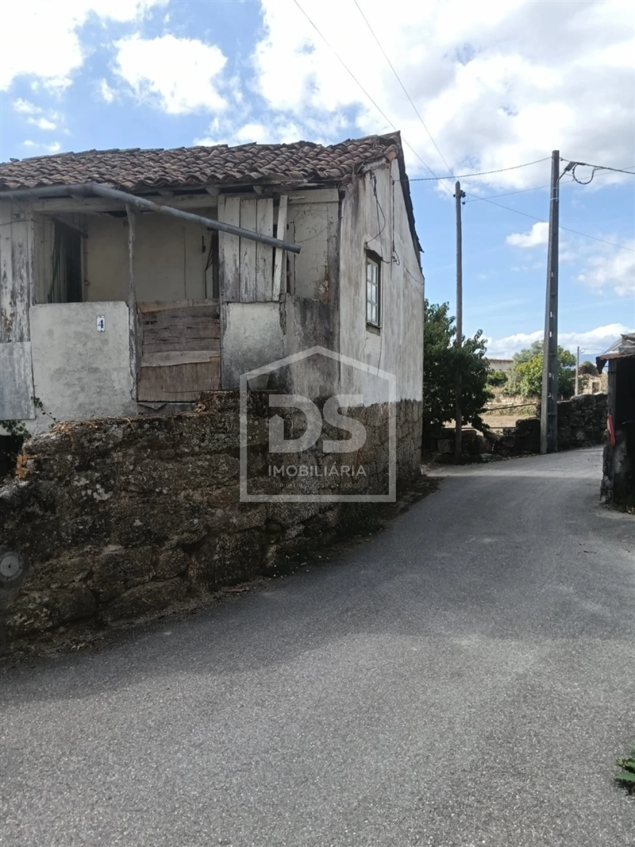 Moradia T2 para Venda em Currelos, Papízios e Sobral Foto 2