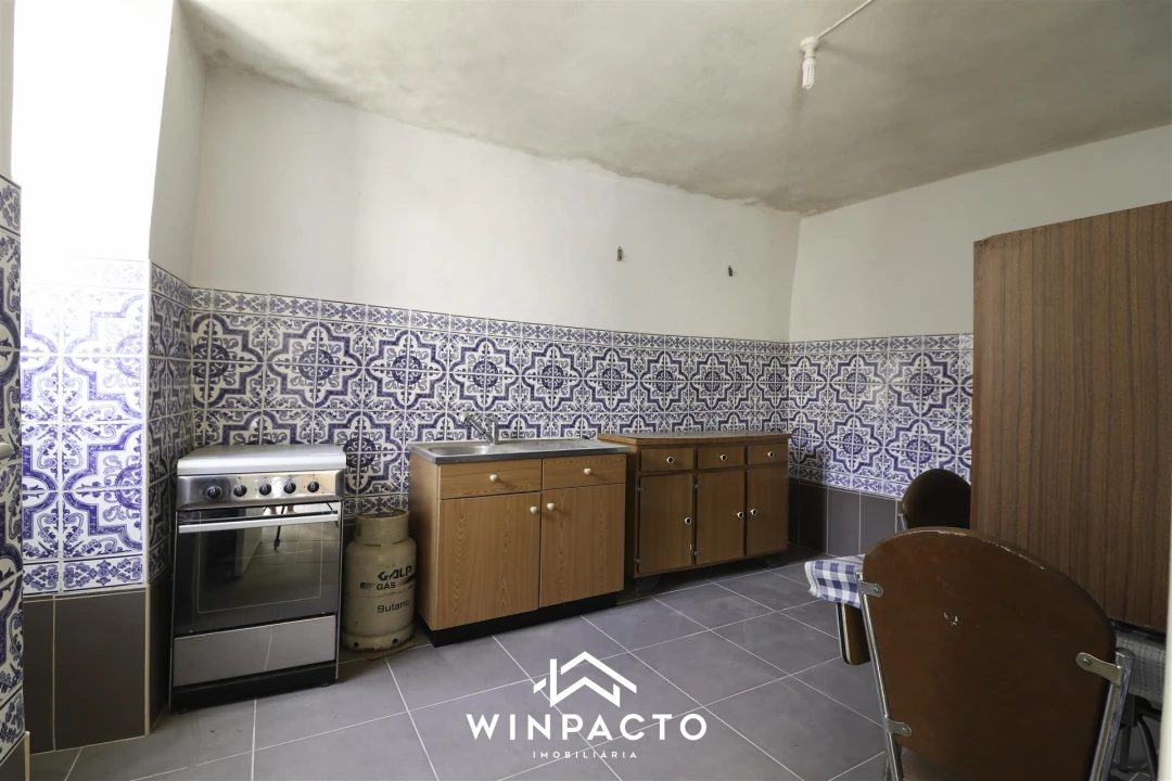 Moradia T1 para Venda em Santar e Moreira Foto 12