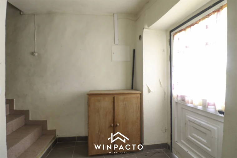 Moradia T1 para Venda em Santar e Moreira Foto 2