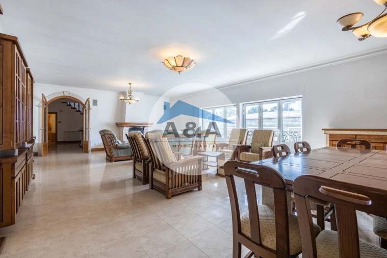 Moradia T6 para Venda em Maceira Foto 13