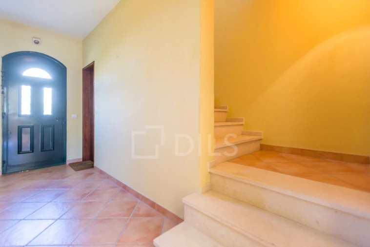 Moradia T4 para Arrendamento em Quarteira Foto 15