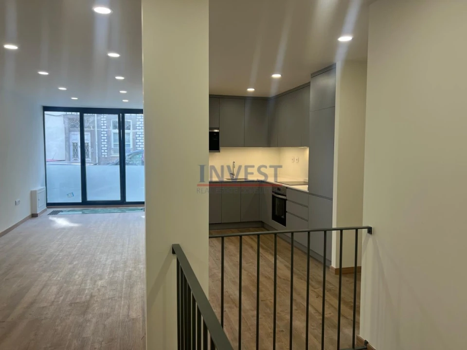 Apartamento T2 para Venda em Cedofeita, Santo Ildefonso, Sé, Miragaia, São Nicolau e Vitória Foto 11