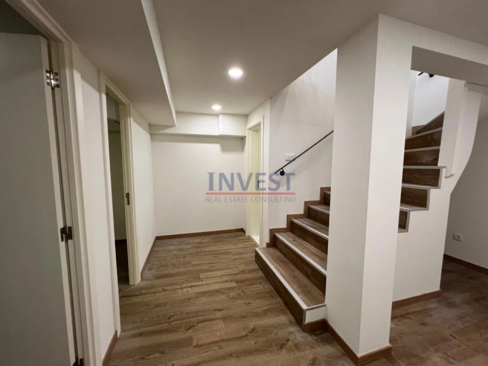 Apartamento T2 para Venda em Cedofeita, Santo Ildefonso, Sé, Miragaia, São Nicolau e Vitória Foto 35