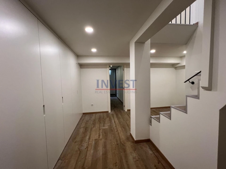 Apartamento T2 para Venda em Cedofeita, Santo Ildefonso, Sé, Miragaia, São Nicolau e Vitória Foto 36