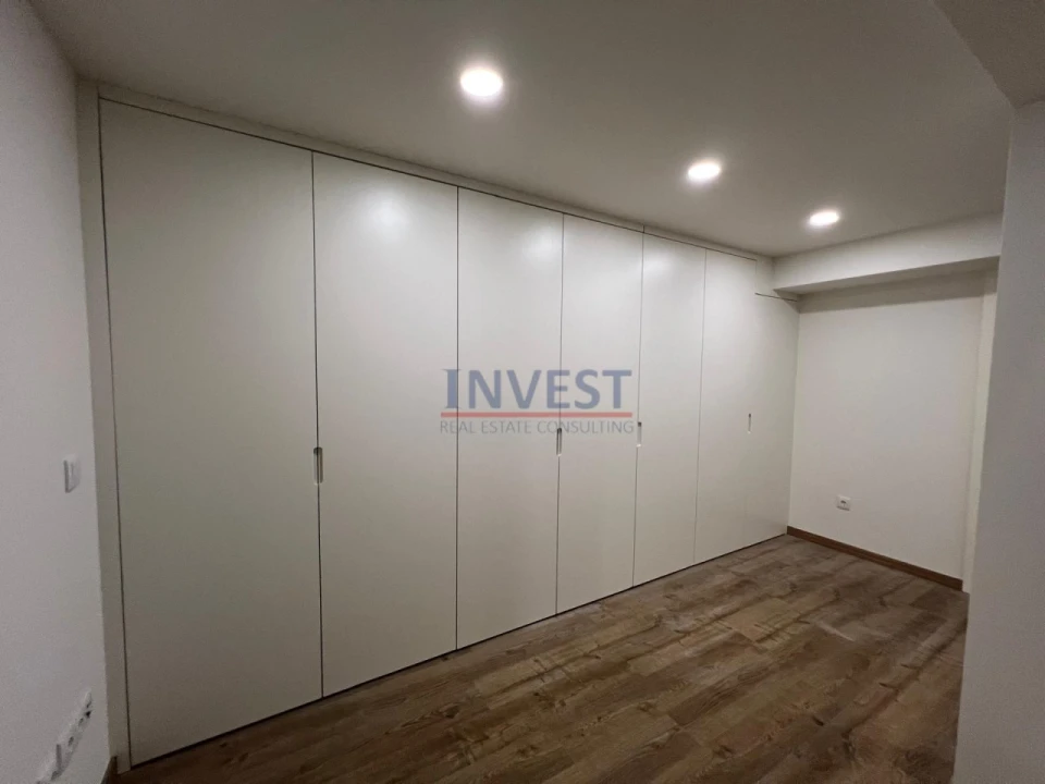 Apartamento T2 para Venda em Cedofeita, Santo Ildefonso, Sé, Miragaia, São Nicolau e Vitória Foto 40