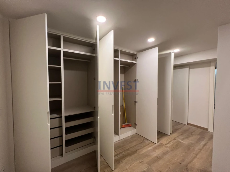 Apartamento T2 para Venda em Cedofeita, Santo Ildefonso, Sé, Miragaia, São Nicolau e Vitória Foto 42