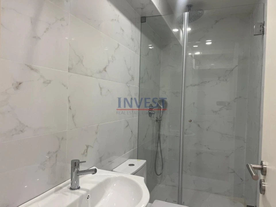 Apartamento T2 para Venda em Cedofeita, Santo Ildefonso, Sé, Miragaia, São Nicolau e Vitória Foto 45