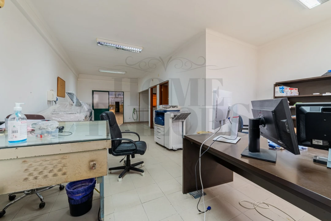 Armazém para Venda em Almeirim Foto 18