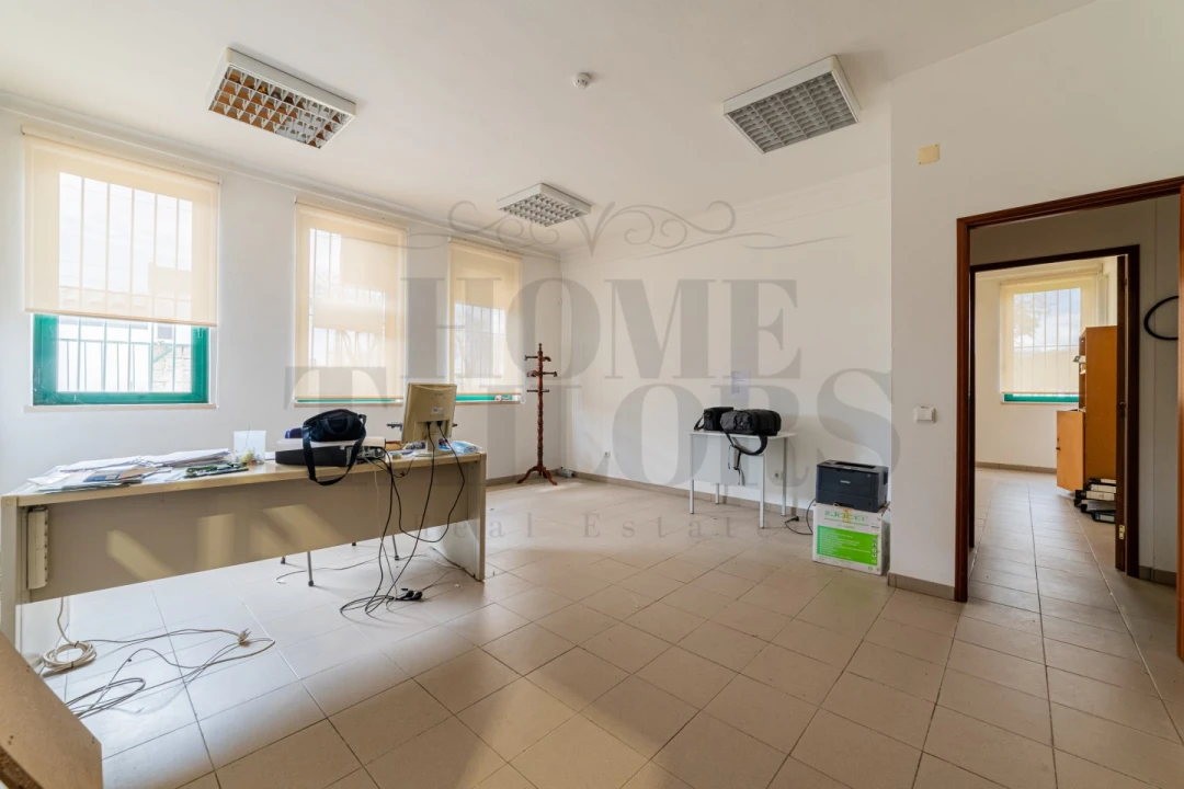 Armazém para Venda em Almeirim Foto 22