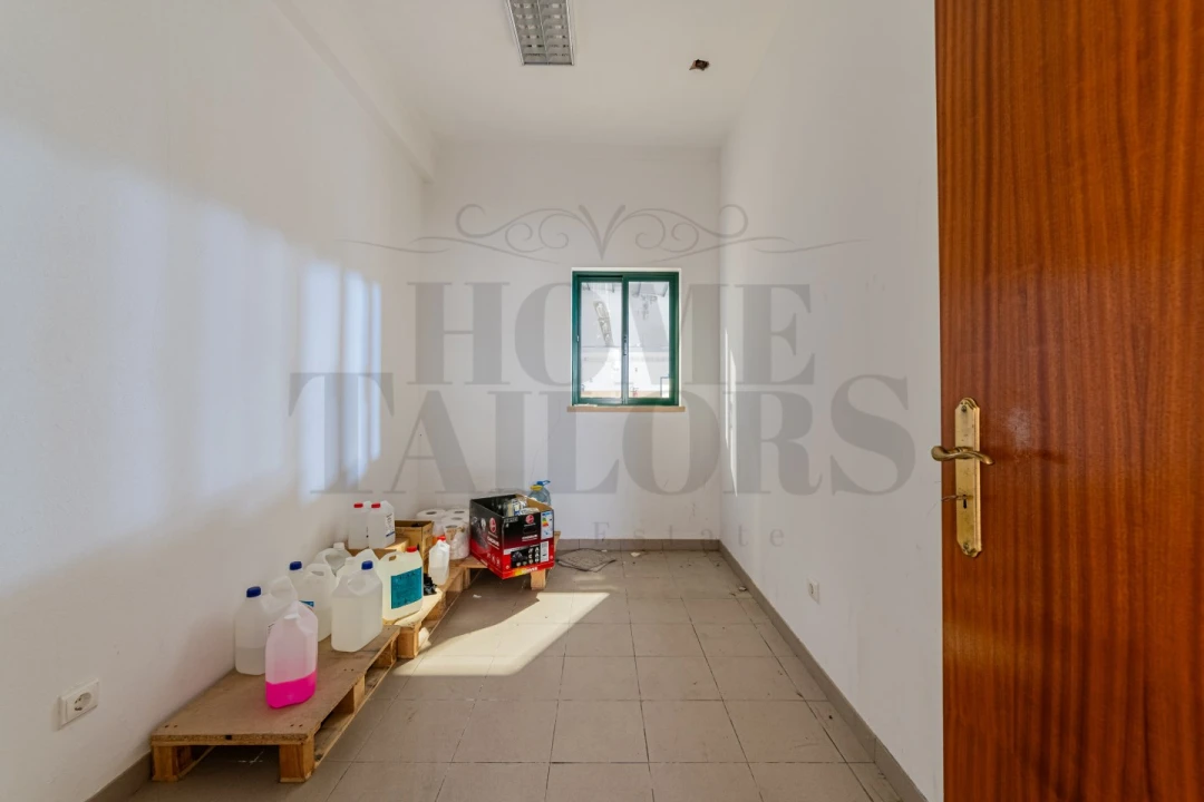 Armazém para Venda em Almeirim Foto 24