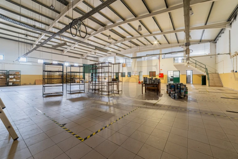 Armazém para Venda em Almeirim Foto 14